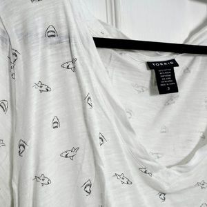 Torrid shark print tshirt